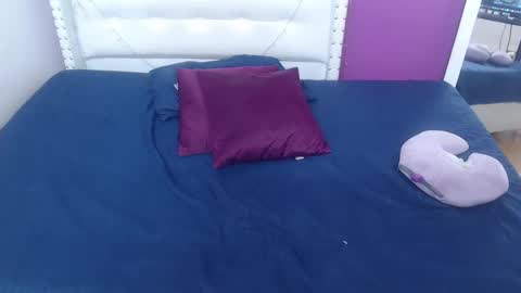 innocent_sexybaby online show from November 20, 5:07 am