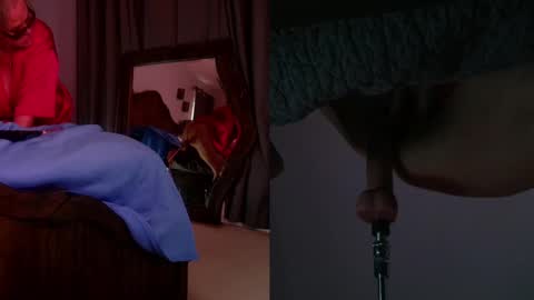 Snapshot of insatiablecpl333 chatting on October 30, 4:19 pm InsatiableCpl333 online show from October 30, 4:19 pm