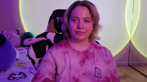 Faye online show from February 19, 7:39 am