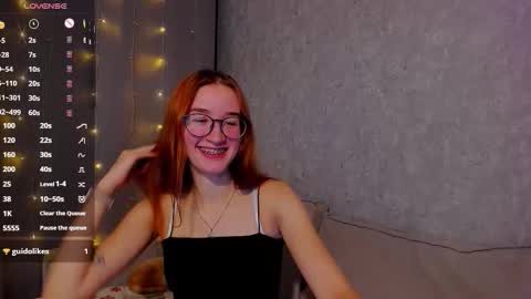 Bernadette  Join  online show from December 18, 10:16 pm