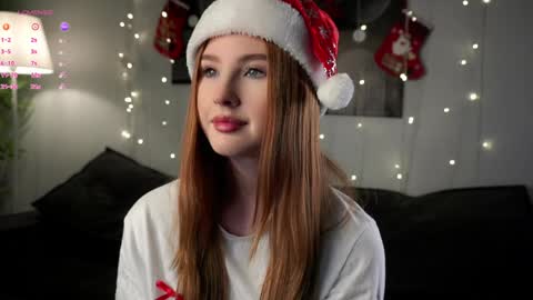 Snapshot of inthelabyrinthsofmysoul chatting on December 30, 2:08 pm Ellie online show from December 30, 2:08 pm