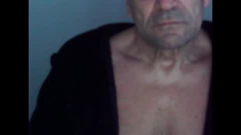 Snapshot of invested2022 chatting on November 7, 7:52 am Invested online show from November 7, 7:52 am