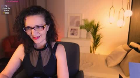 Snapshot of irene_marlow chatting on November 16, 1:39 pm Irene online show from November 16, 1:39 pm
