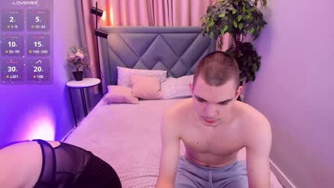 Snapshot of irenendconor chatting on December 13, 8:47 pm Irene and Conor online show from December 13, 8:47 pm