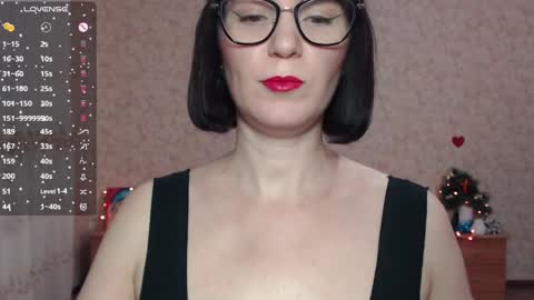 Snapshot of irenlarasani chatting on January 10, 6:31 am IrenLarasani online show from January 10, 6:31 am