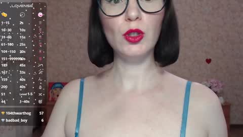 Snapshot of irenlarasani chatting on February 27, 9:11 am IrenLarasani online show from February 27, 9:11 am