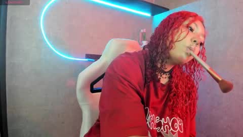 Snapshot of iriisfeitan chatting on November 22, 10:25 am iriisfeitan online show from November 22, 10:25 am