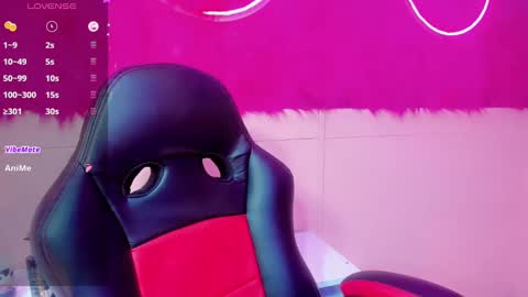 Snapshot of irina_lechera_ chatting on February 21, 12:27 am Irina online show from February 21, 12:27 am