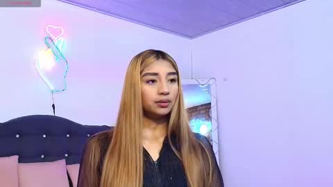 Snapshot of irina_tay1 chatting on December 15, 12:09 pm IRINA online show from December 15, 12:09 pm