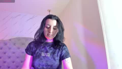 Snapshot of iris_77 chatting on October 2, 6:59 pm iris_77 online show from October 2, 6:59 pm