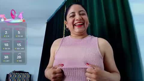 Snapshot of iris_blue_ chatting on October 17, 7:05 pm Iris online show from October 17, 7:05 pm