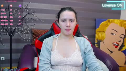 Iris online show from January 28, 9:19 pm