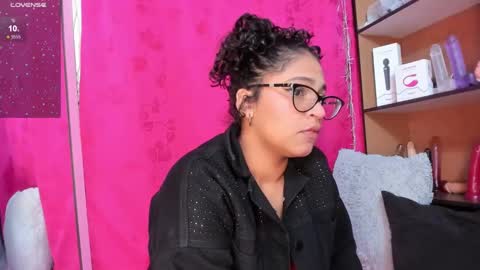 Snapshot of iriss_25 chatting on January 26, 9:29 am iris online show from January 26, 9:29 am