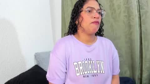 Snapshot of iriss_25 chatting on February 25, 1:17 pm iris online show from February 25, 1:17 pm