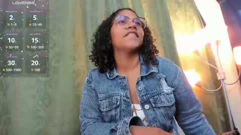 Snapshot of iriss_25 chatting on March 9, 12:20 pm iris online show from March 9, 12:20 pm