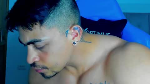 Snapshot of iron_coleman chatting on January 28, 5:11 am Iron online show from January 28, 5:11 am