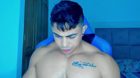 Snapshot of iron_coleman chatting on February 4, 6:46 am Iron online show from February 4, 6:46 am