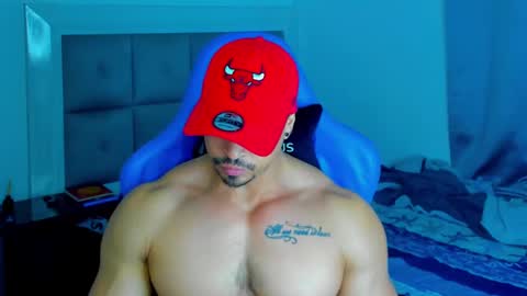 Snapshot of iron_coleman chatting on February 26, 6:47 am Iron online show from February 26, 6:47 am