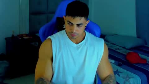 Snapshot of iron_coleman chatting on March 7, 2:04 am Iron online show from March 7, 2:04 am