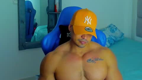 Snapshot of iron_coleman chatting on October 4, 5:27 am Iron online show from October 4, 5:27 am