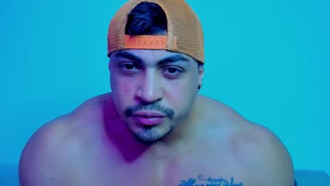 Snapshot of iron_coleman chatting on October 14, 12:22 am Iron online show from October 14, 12:22 am