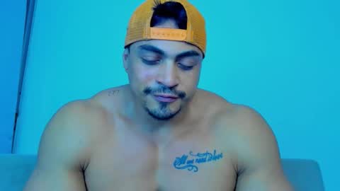 Snapshot of iron_coleman chatting on October 15, 11:05 pm Iron online show from October 15, 11:05 pm