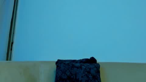 Snapshot of iron_coleman chatting on October 17, 12:14 am Iron online show from October 17, 12:14 am