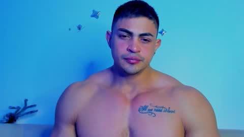 Snapshot of iron_coleman chatting on November 3, 12:57 am Iron online show from November 3, 12:57 am