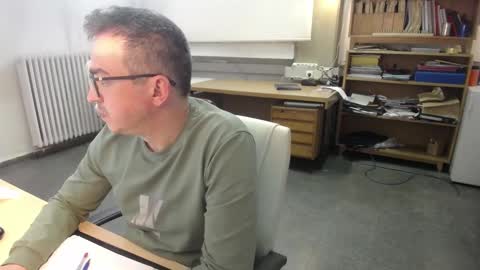 Snapshot of ironchrome chatting on March 3, 10:38 am IronChrome online show from March 3, 10:38 am