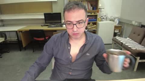 Snapshot of ironchrome chatting on March 7, 2:57 am IronChrome online show from March 7, 2:57 am