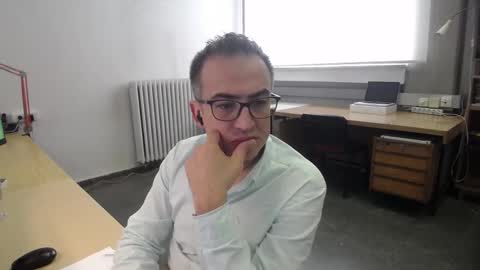 Snapshot of ironchrome chatting on October 13, 8:03 am IronChrome online show from October 13, 8:03 am