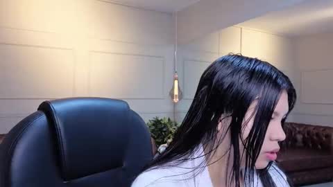 Snapshot of isa__cute chatting on November 18, 7:18 pm ISA online show from November 18, 7:18 pm