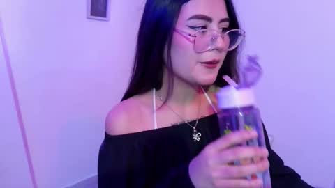 isabela online show from February 20, 6:52 pm