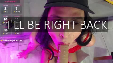 Snapshot of isa_hall chatting on February 4, 12:19 am Isabella Hall online show from February 4, 12:19 am