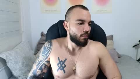 Snapshot of isaac_carter chatting on September 26, 10:52 am Isaac carter online show from September 26, 10:52 am