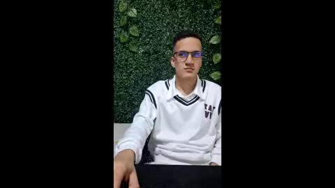 Snapshot of isaac_winter_ chatting on March 3, 5:13 am Isaac online show from March 3, 5:13 am