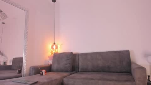 Isabela online show from October 14, 12:06 pm