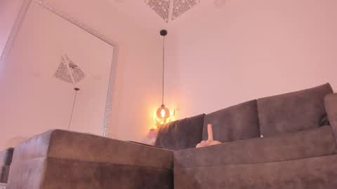 Isabela online show from October 25, 12:02 pm