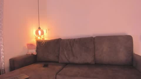 Isabela online show from October 28, 12:09 pm