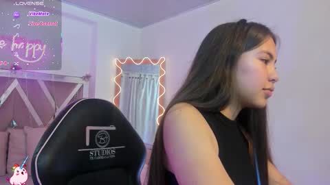 Snapshot of isabela_tay chatting on December 5, 11:41 am ISABELA online show from December 5, 11:41 am