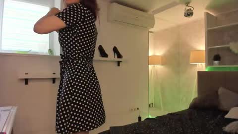 Snapshot of isabelkiss chatting on September 20, 5:52 am IsabelKiss online show from September 20, 5:52 am