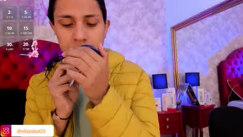 Snapshot of isabell_13 chatting on March 3, 10:43 am Isabell 13 online show from March 3, 10:43 am