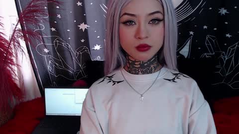    online show from February 6, 9:06 pm