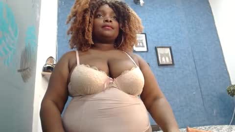 Snapshot of isabella_brown19 chatting on September 26, 11:14 am ISABELLA online show from September 26, 11:14 am