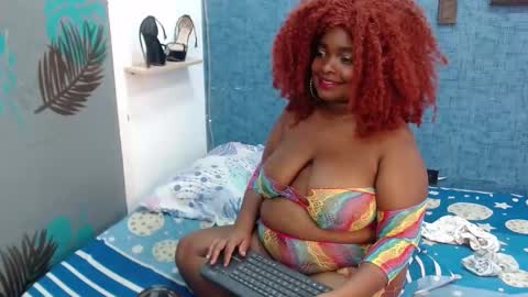 Snapshot of isabella_brown19 chatting on October 29, 11:23 am ISABELLA online show from October 29, 11:23 am