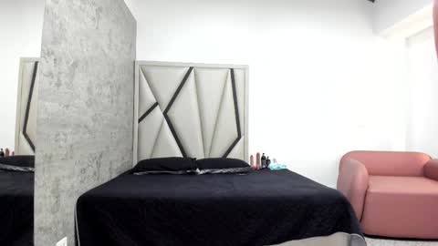 isabella_rosssi1 online show from October 5, 4:16 pm