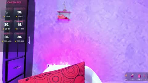 Snapshot of isabellagh1 chatting on November 14, 7:12 pm Instagram soybella01 online show from November 14, 7:12 pm