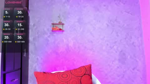 Snapshot of isabellagh1 chatting on November 16, 6:02 pm Instagram soybella01 online show from November 16, 6:02 pm