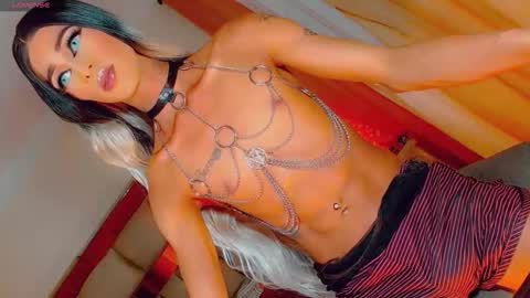 isabellagirs online show from September 14, 7:46 pm