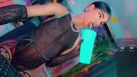 isabellagirs online show from April 18, 7:40 pm